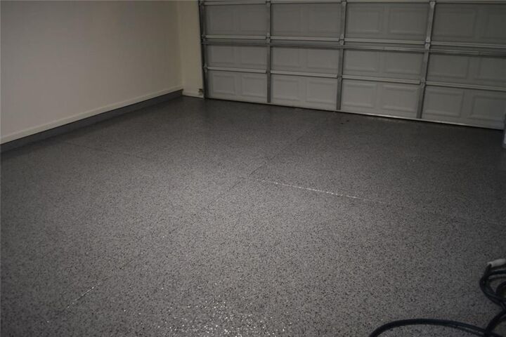 Property Photo:  10680 Glenbarr Drive  GA 30097 
