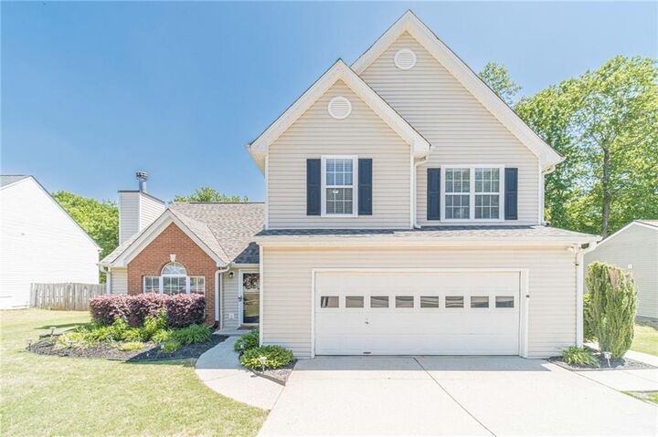 Property Photo: 1365 Heatherton Road GA 30019