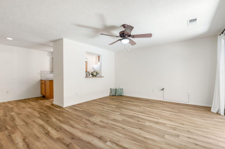 Property Photo:  4701 Morris Street NE Apt 1303  NM 87111 