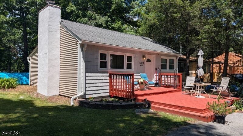 Property Photo:  31 Hewitt Rd  NJ 07421 