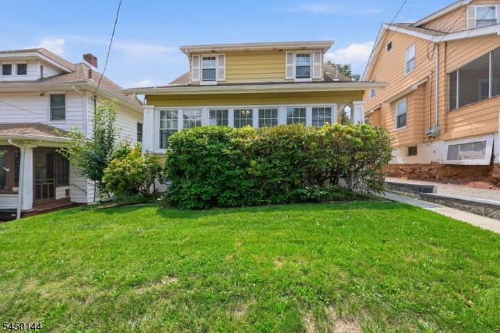 Property Photo: 7 Henderson St NJ 07055