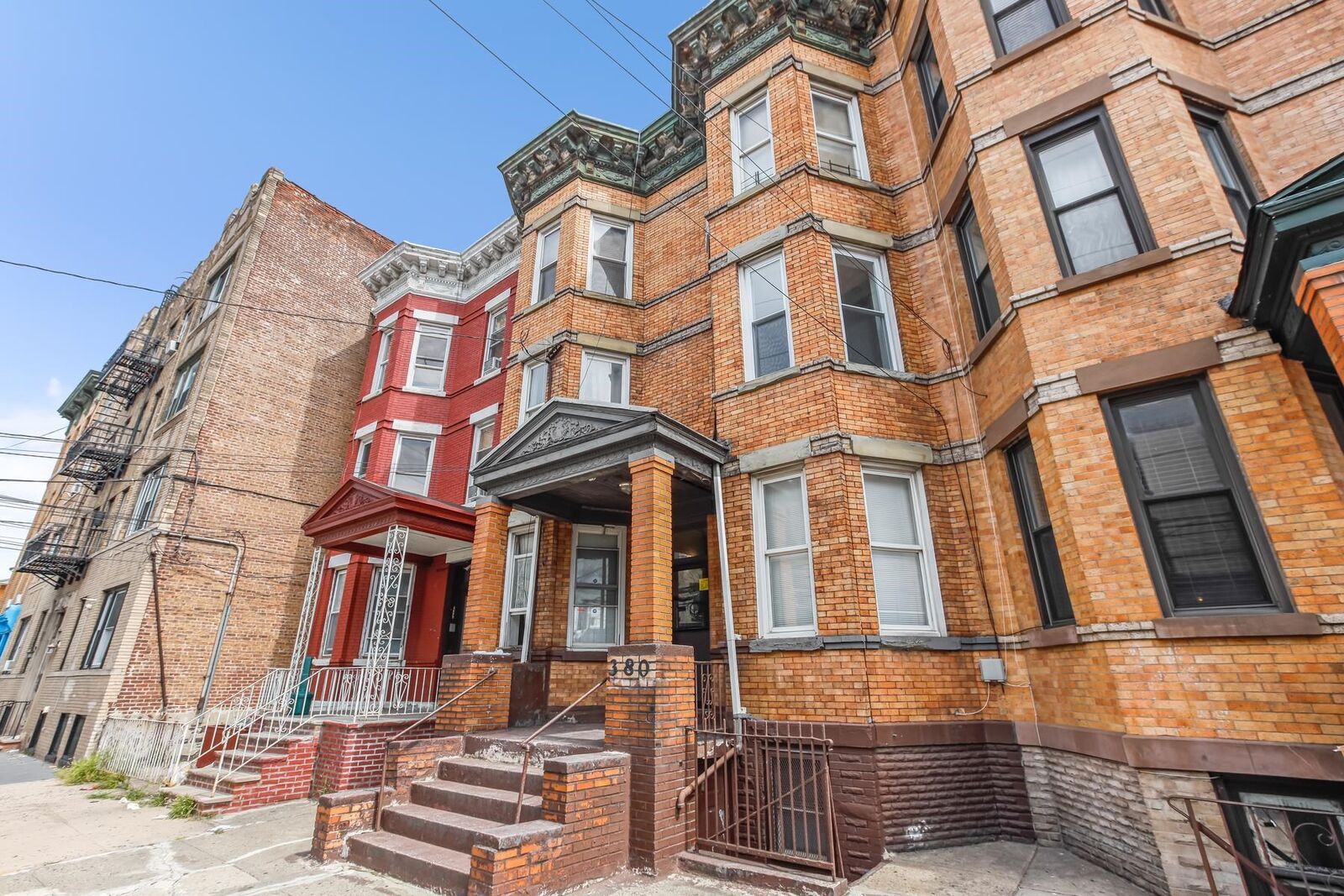 Property Photo: 380 Baldwin Ave 2R NJ 07306
