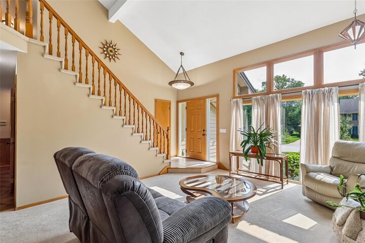 Property Photo: 5866 S Winwood Drive IA 50131