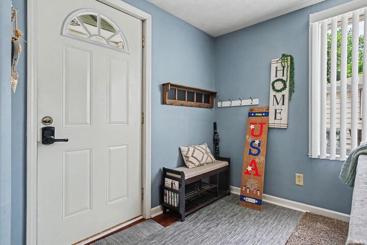 Property Photo: 1420 Joyce Drive IN 46616-2132