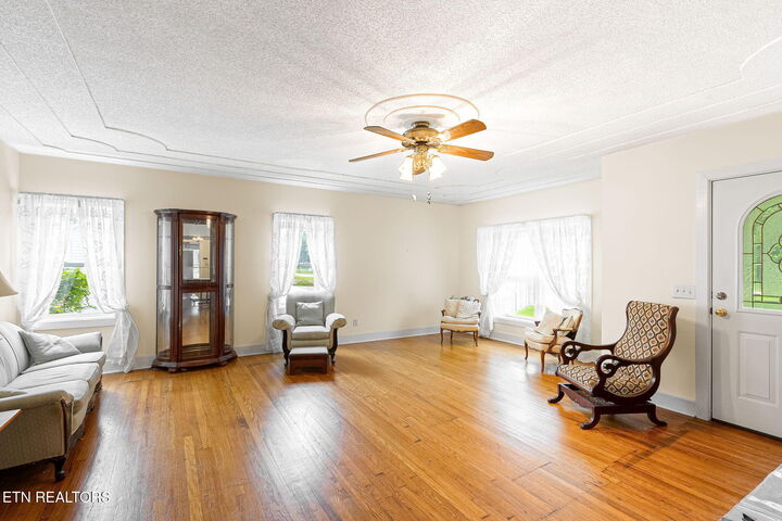 Property Photo:  679 N Wright Rd  TN 37701 