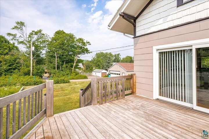 Property Photo:  2213 Sussex Ave  MN 55812 