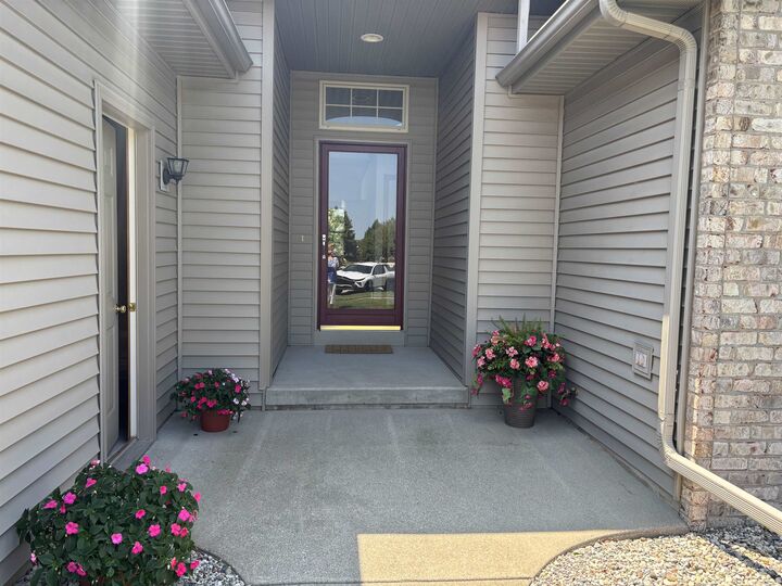 Property Photo: 3092 Gaslight Court MI 48706