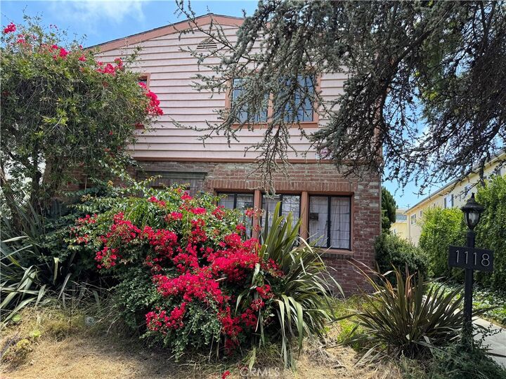 Property Photo: 1118 15th St. CA 90403