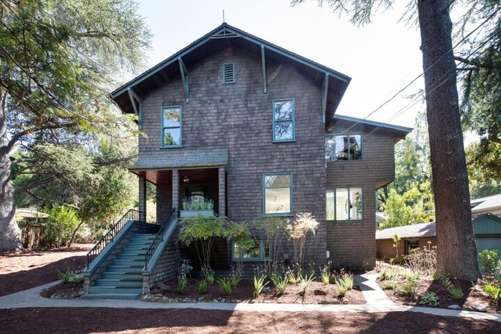 Property Photo:  2230 Amherst Street  CA 94306 