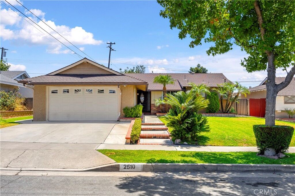 Property Photo:  2510 Union Avenue  CA 90631 
