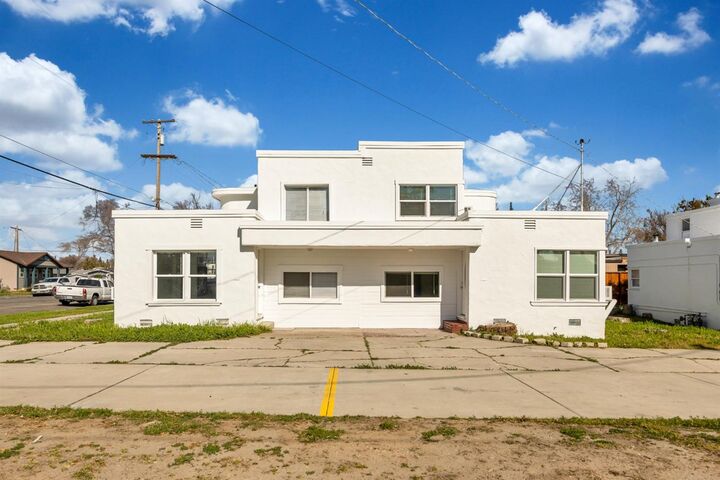 Property Photo: 1115 D Street CA 95901
