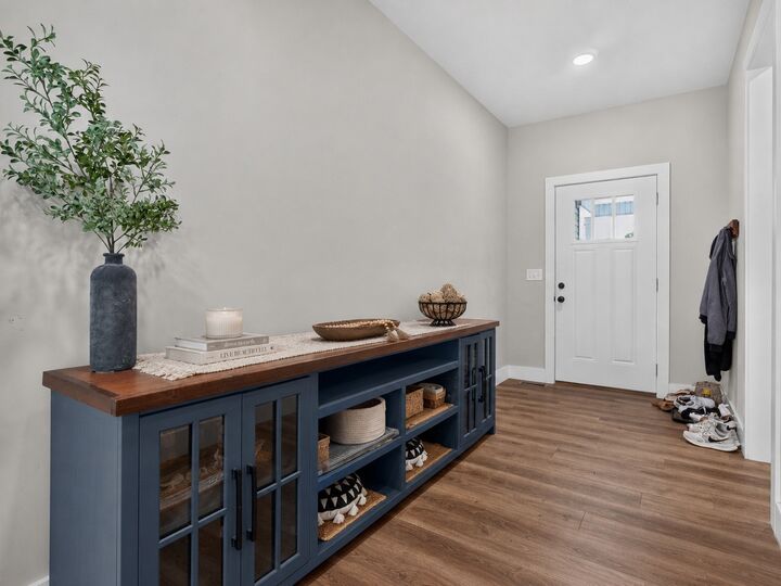 Property Photo:  435 Colvert Lake Rd  TN 37166 