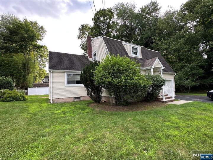 Property Photo:  36 Morningside Avenue  NJ 07626 
