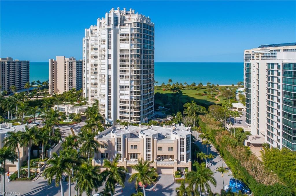 Property Photo: 4021 Gulf Shore Blvd N 903 FL 34103