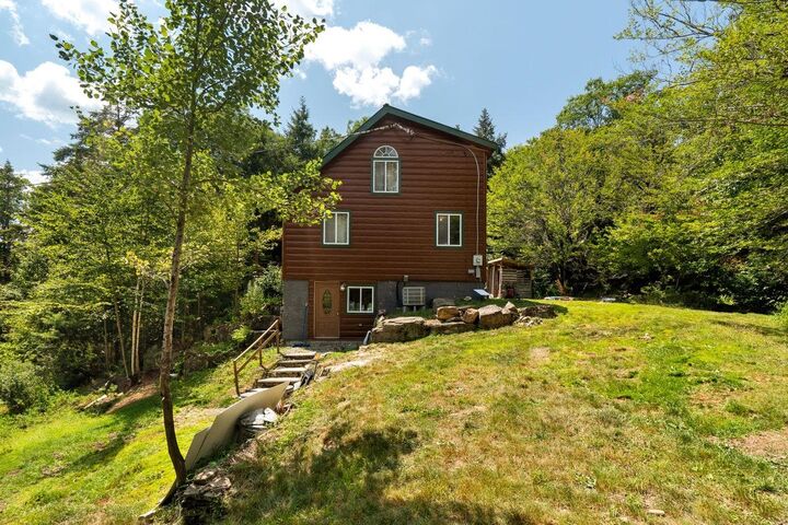 Property Photo:  1271 Main Street  NH 03240 