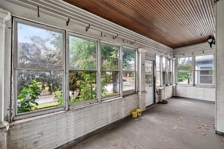 Property Photo: 723 2nd Street NE MN 55413