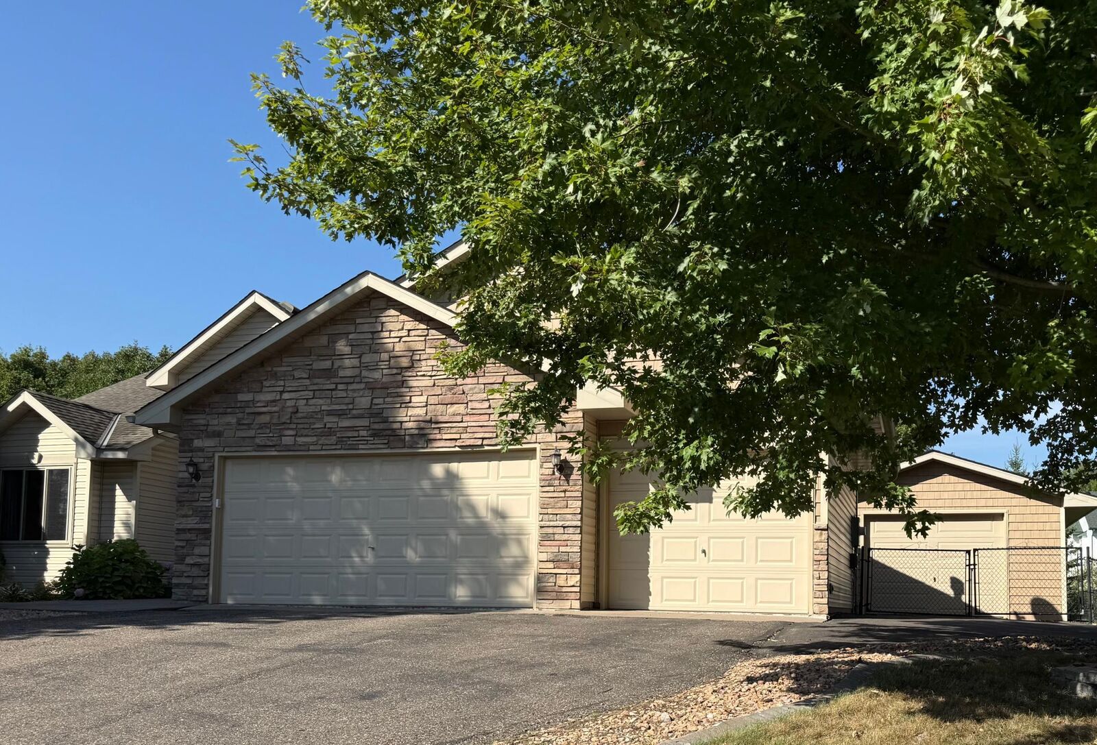 Property Photo:  13525 Oakwood Drive  MN 55374 