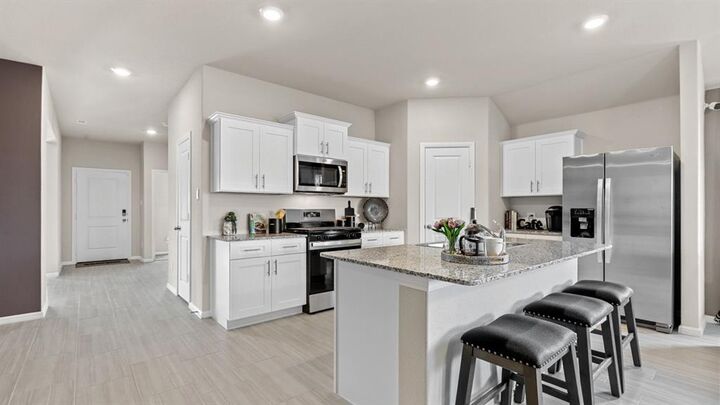 Property Photo: 1520 Lemon Tree Lane TX 76140