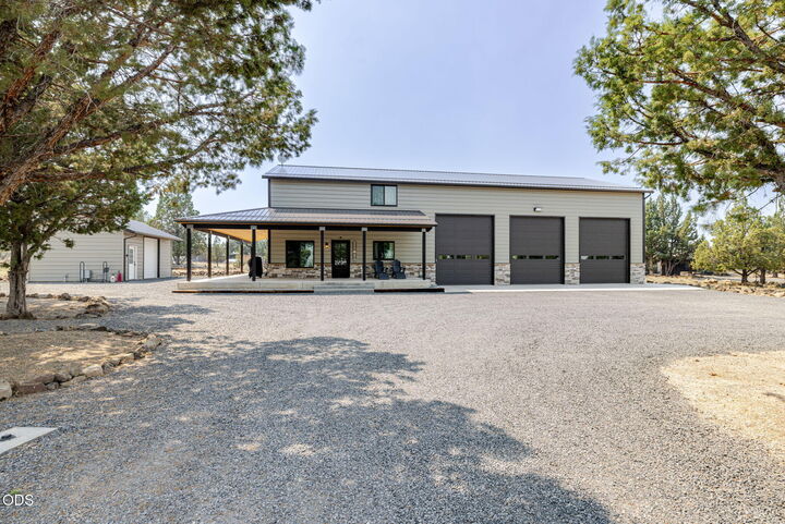 Property Photo:  5112 SW Brandy Lane  OR 97734 