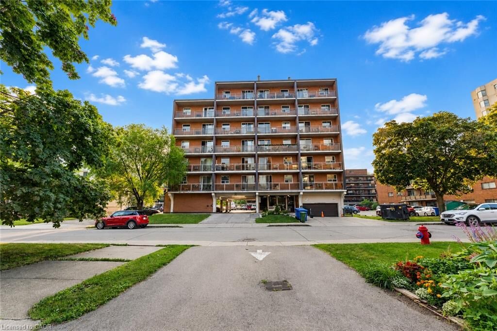 Property Photo: 30 Summit Avenue 406 ON L8V 2R8
