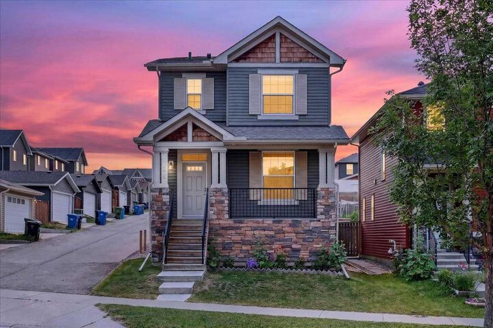 28 Evansborough Gate NW — photo 1