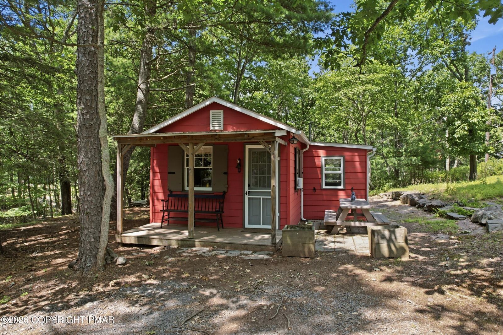 Property Photo: 132 North Lane PA 18301
