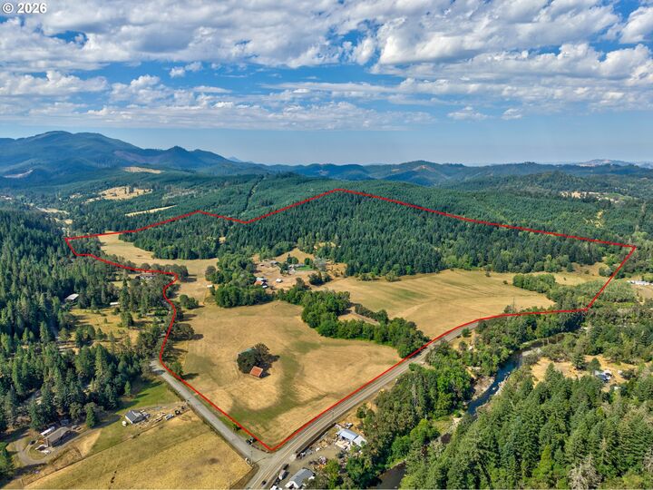 Property Photo:  2929 Little River Rd  OR 97443 