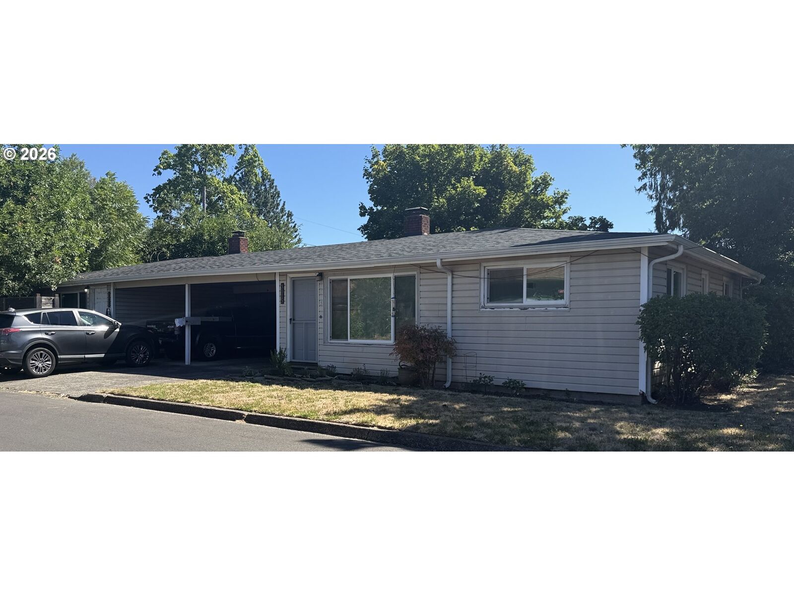 Property Photo: 3005 Mill St OR 97405
