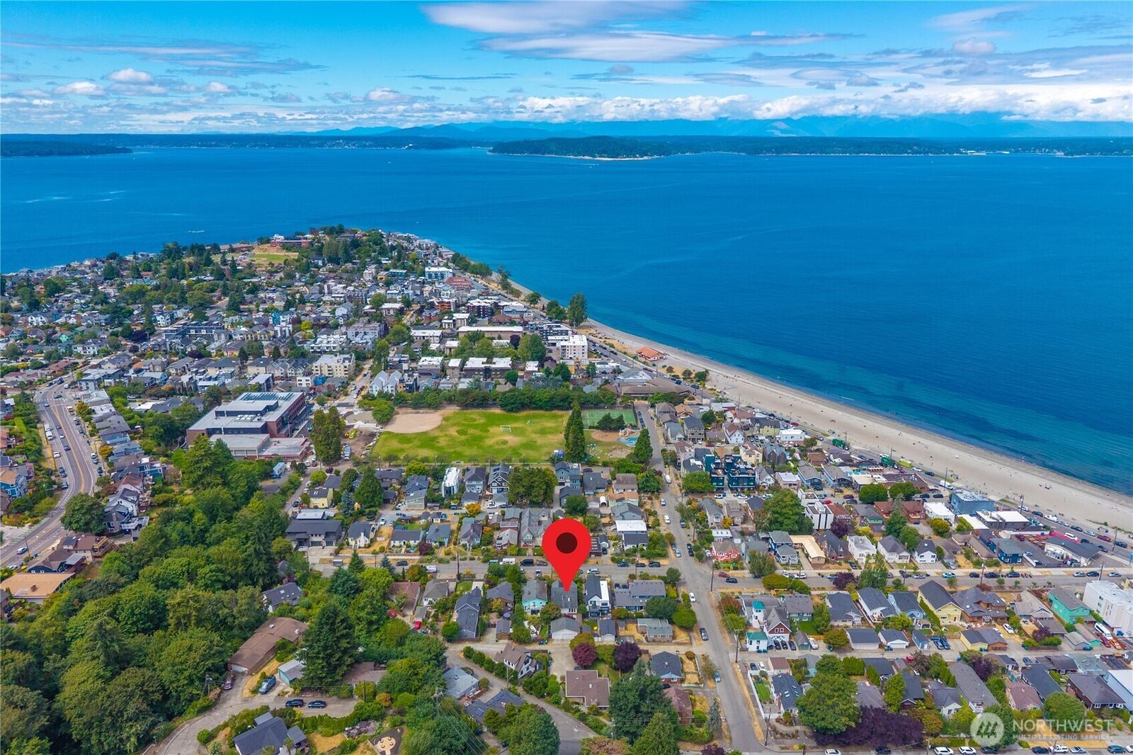 Property Photo:  2712  57th Avenue SW  WA 98116 