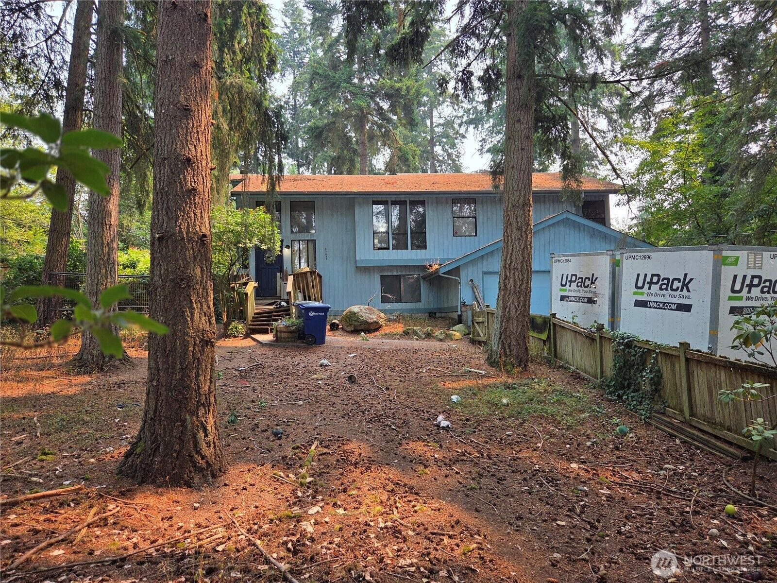 Property Photo: 23621 5th Avenue W WA 98021