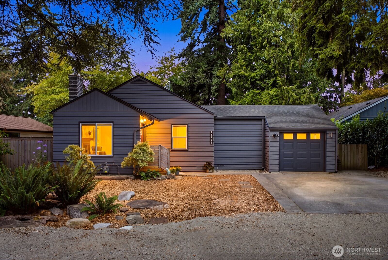 Property Photo:  14323  23rd Place NE  WA 98125 