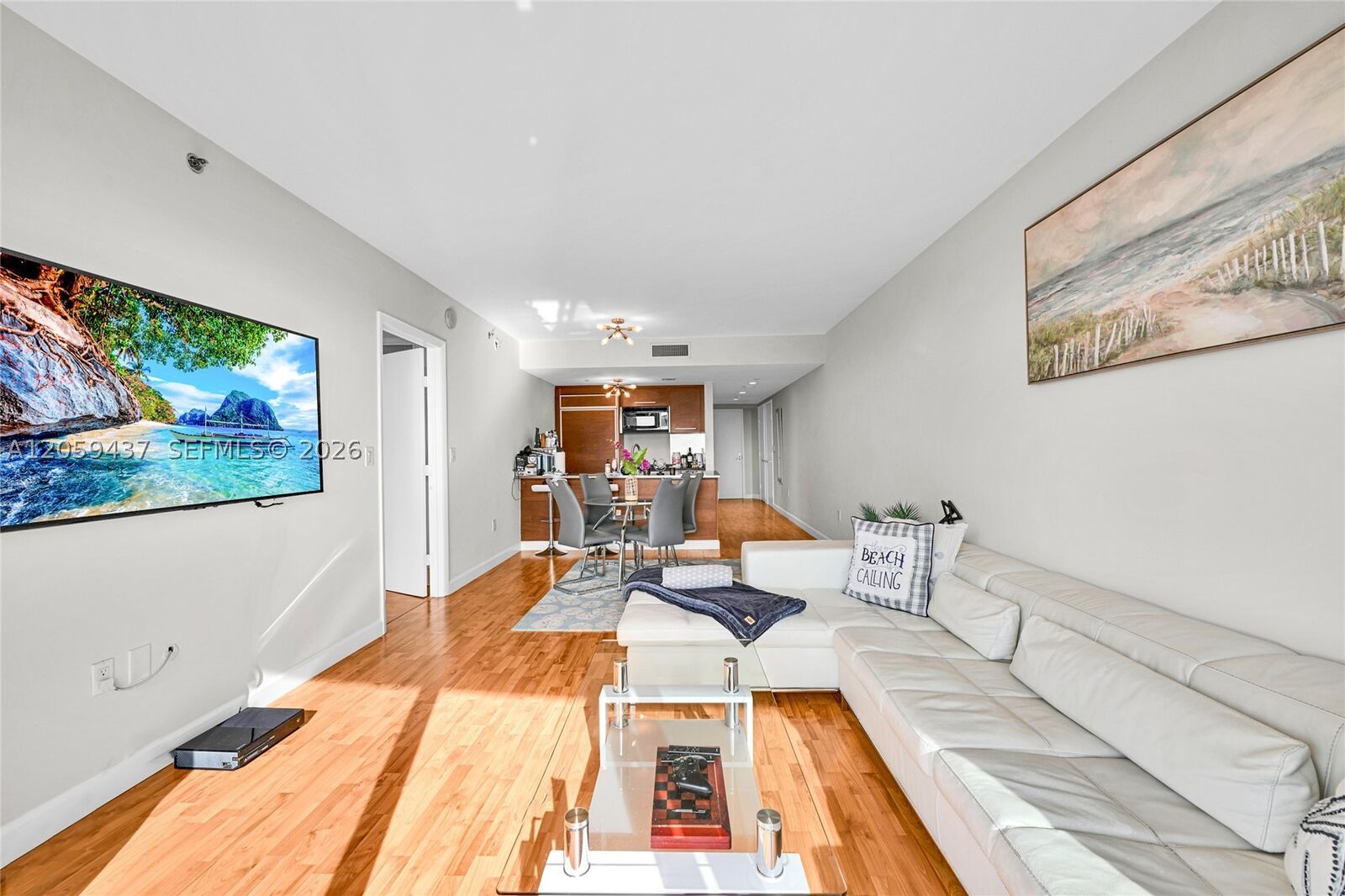 Property Photo:  1850 S Ocean Dr 2709  FL 33009 