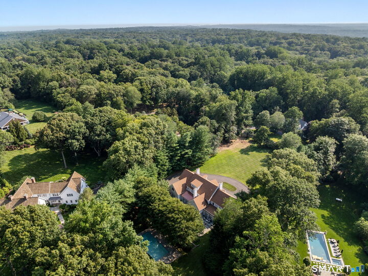 Property Photo: 344 Fence Row Drive CT 06824