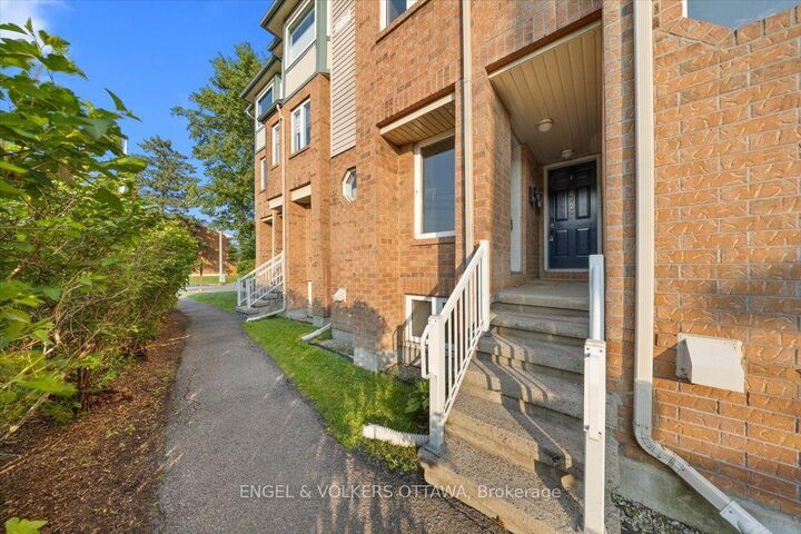 Property Photo: 2820 Baseline Road 9 ON K2H 1G9