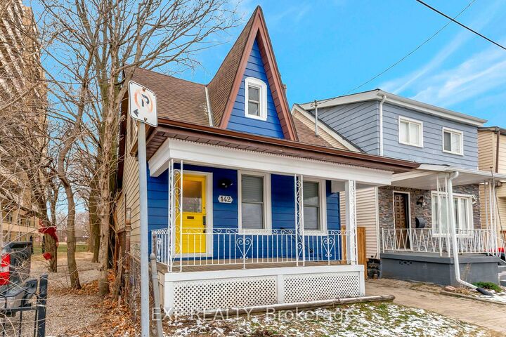 Property Photo: 142 Sanford Avenue N ON L8L 5Z5