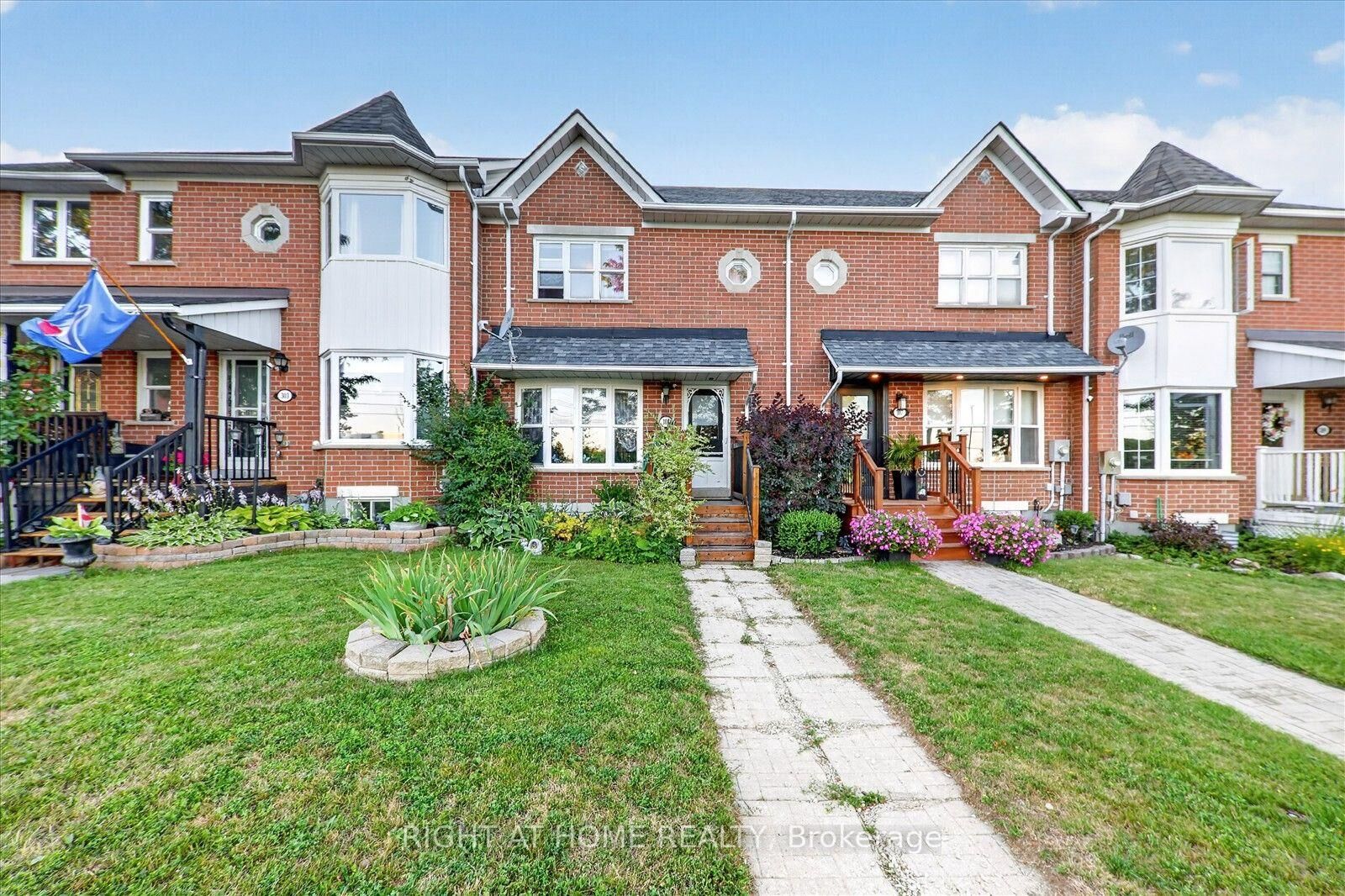 Property Photo: 305 Alder Street ON L9W 4X5