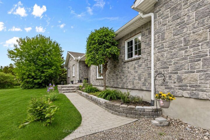 Property Photo: 520 David Manchester Road ON K0A 1L0