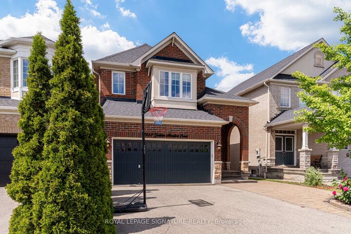 Property Photo: 7312 Golden Meadow Court ON L5W 0B8