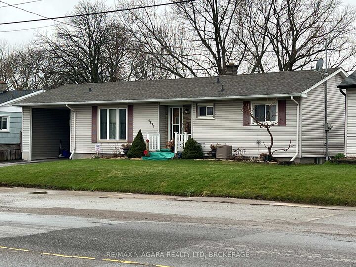 Property Photo:  4577 Drummond Road  ON L2E 6C8 