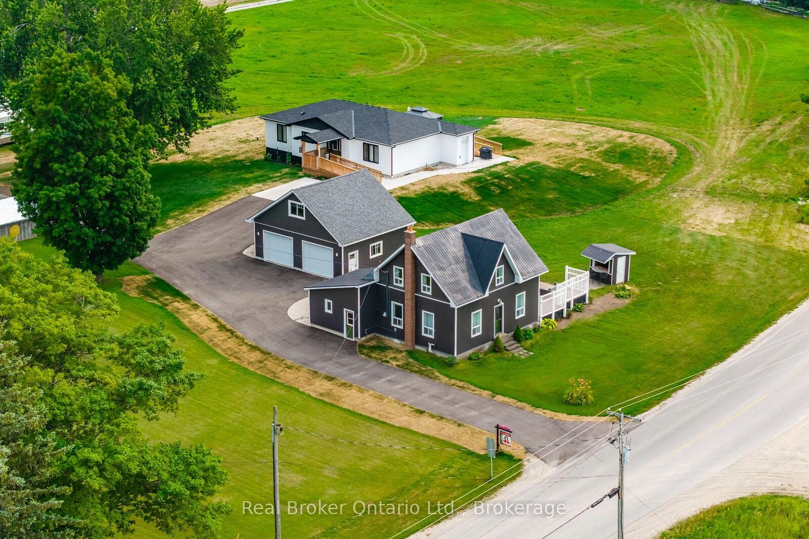 Property Photo:  597 Lafontaine  Road W  ON L9M 0L7 