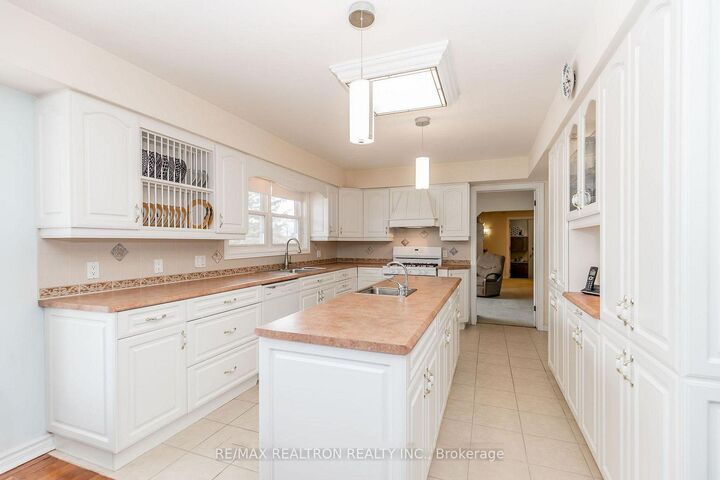 Property Photo: 98 Turtle Path ON L0K 1B0