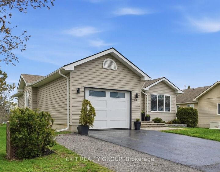 Property Photo: 86 Sandbanks Court ON K0K 3L0