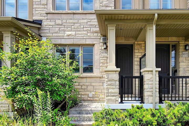 Property Photo:  9370 Kennedy Road  ON L6C 0Y6 