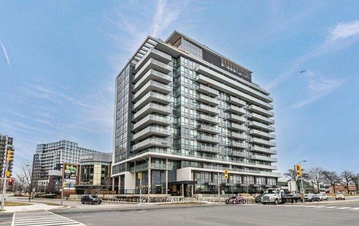 10 De Boers Drive 710 — photo 1
