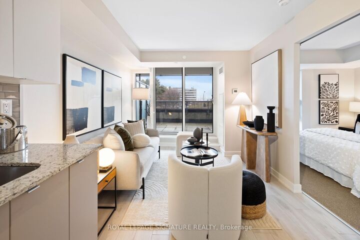 Property Photo:  160 Flemington Road 312  ON M6A 0A9 