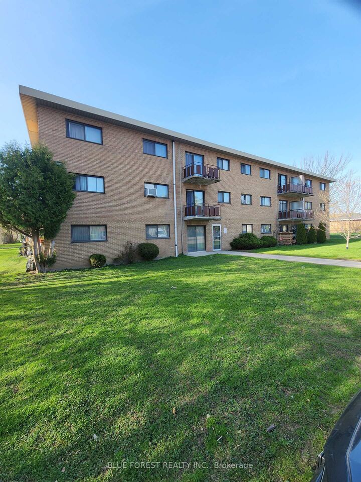 1830 Dumont Street 309 — photo 1