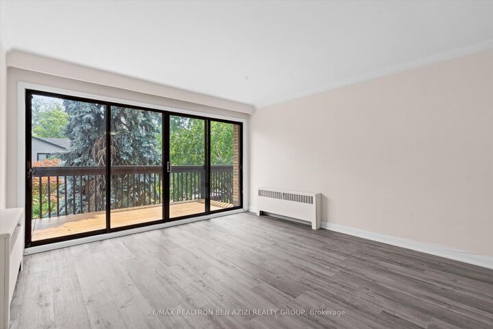 Property Photo: 304 Roselawn Avenue ON M4R 1G1