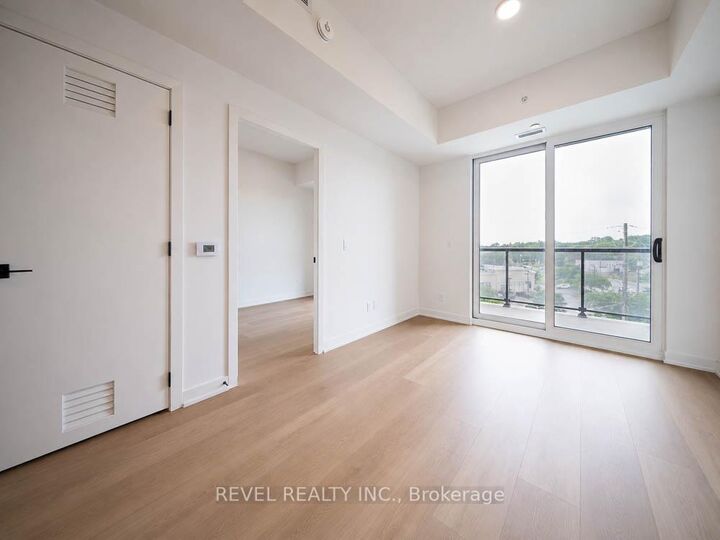 Property Photo: 33 Erie Avenue 406 ON N3S 0K7