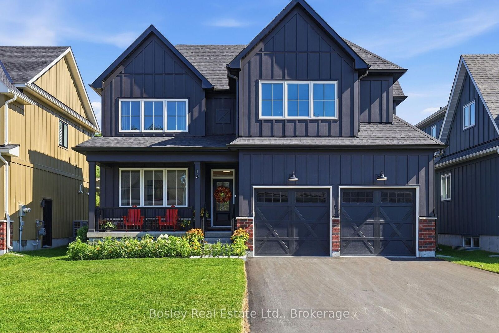 Property Photo: 15 Private McKay Drive ON L4M 4Y8