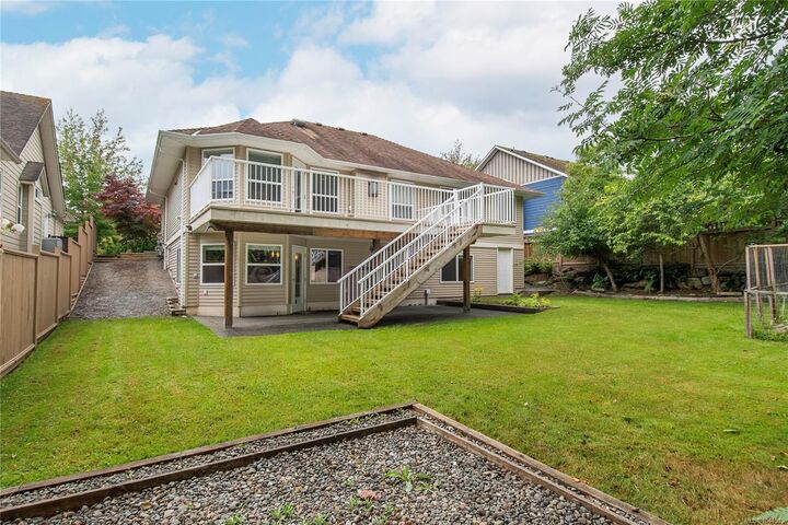 228 Maryland Rd — photo 1